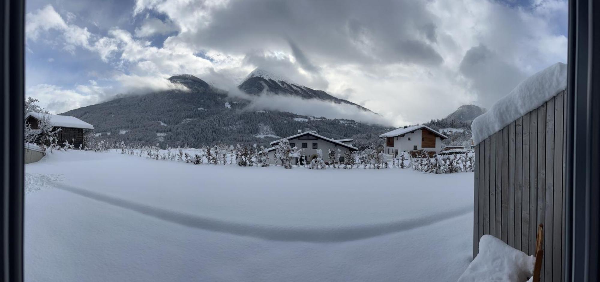 Traumapartment Murmeltier Tirol Grins ภายนอก รูปภาพ